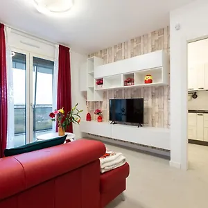 Fiera Flat With Garage Appartement